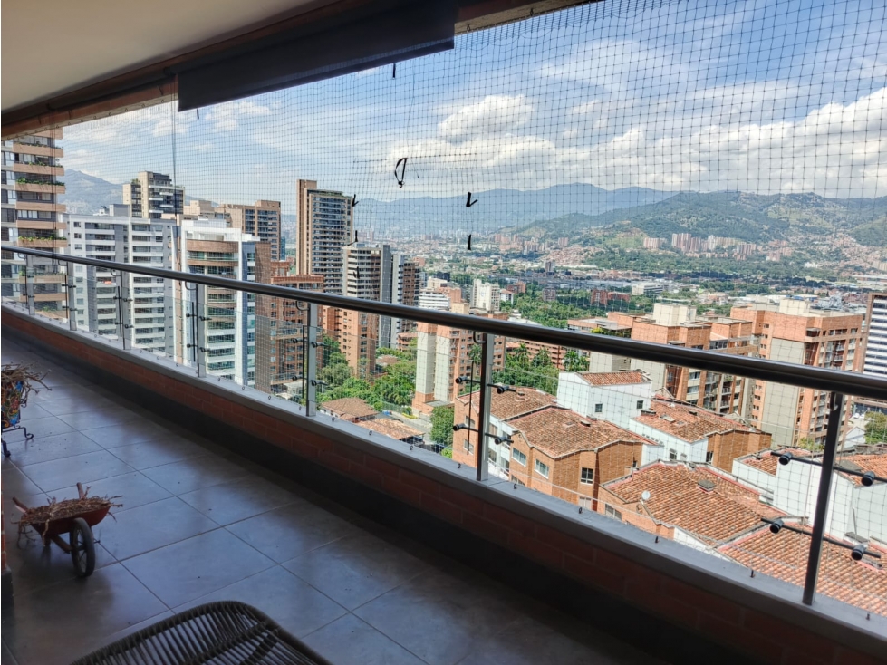 Apartaestudio en Arriendo en El Poblado, Medellín
