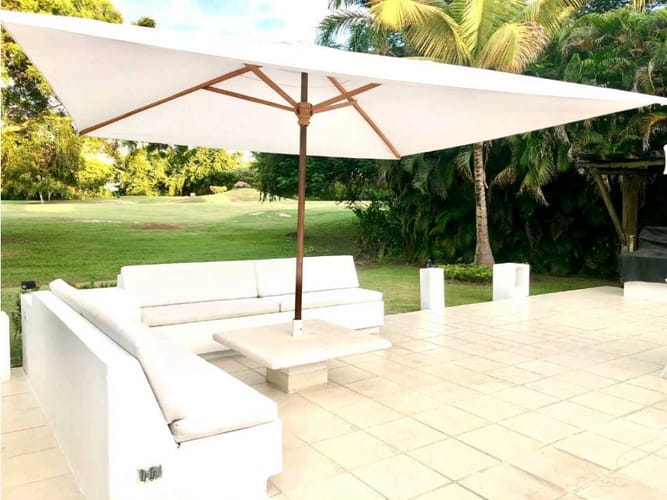 Casa de 4 alcobas en venta en Br. La Vitrina, Girardot, 330 m² · foto 10 de 23