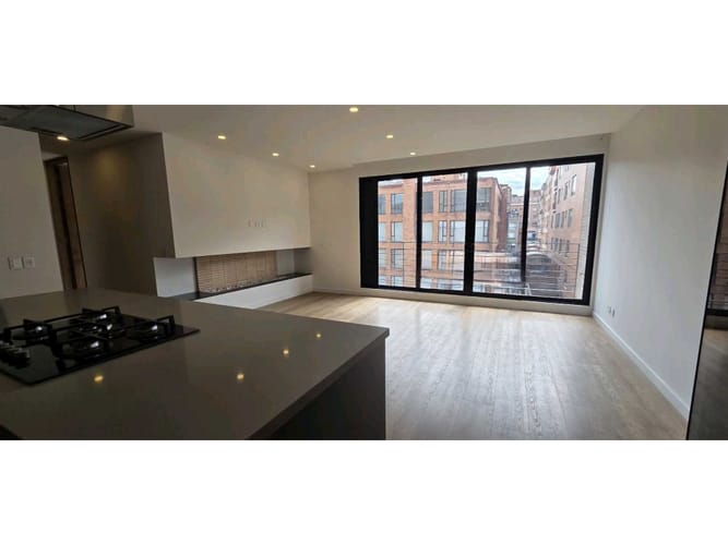 Apartamento de 3 alcobas en venta en Chicó Navarra, Bogotá, 150 m² · foto 5 de 22