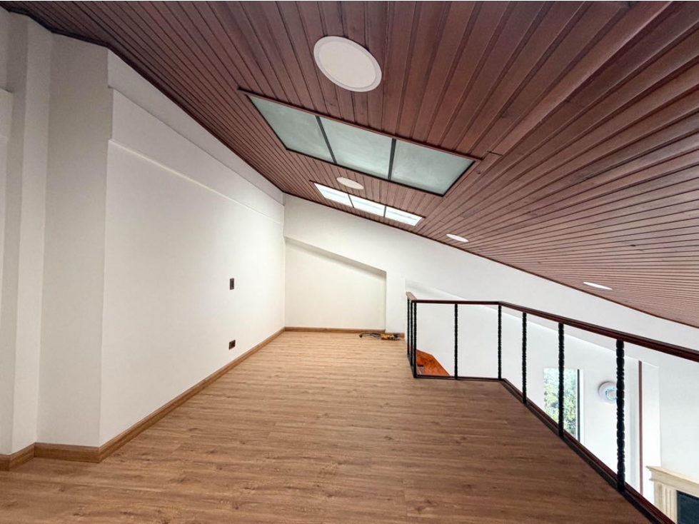 Apartamento en venta en Cedritos, Bogotá · foto 7 de 18