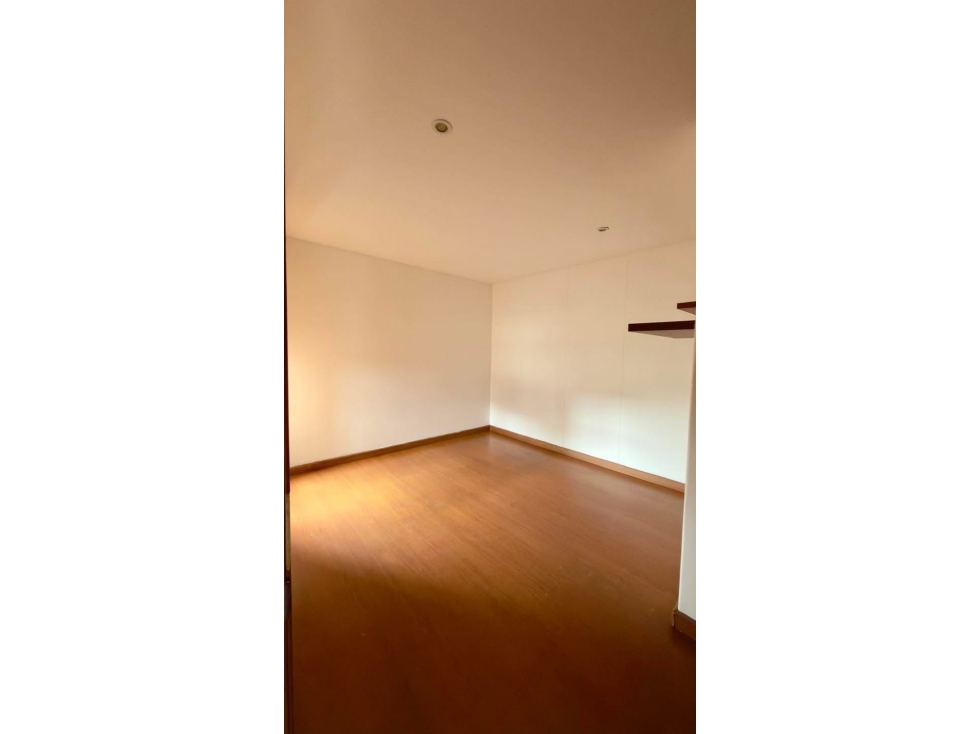 Apartamento en venta en Lisboa, Bogotá · foto 8 de 12