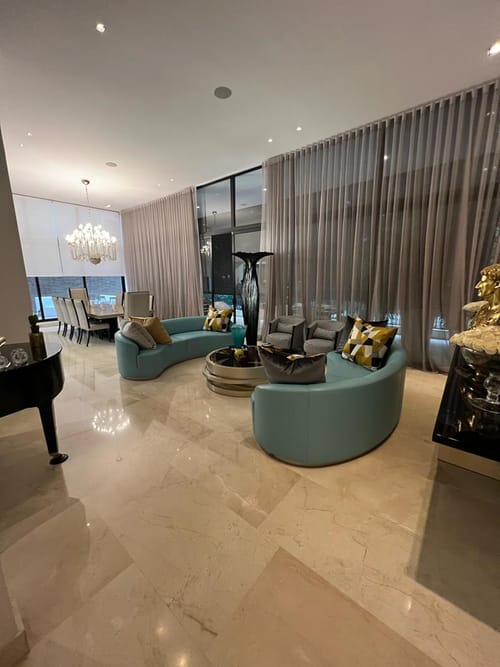 Apartamento de 3 alcobas en venta en Normandia, Cali, 305 m² · foto 2 de 21