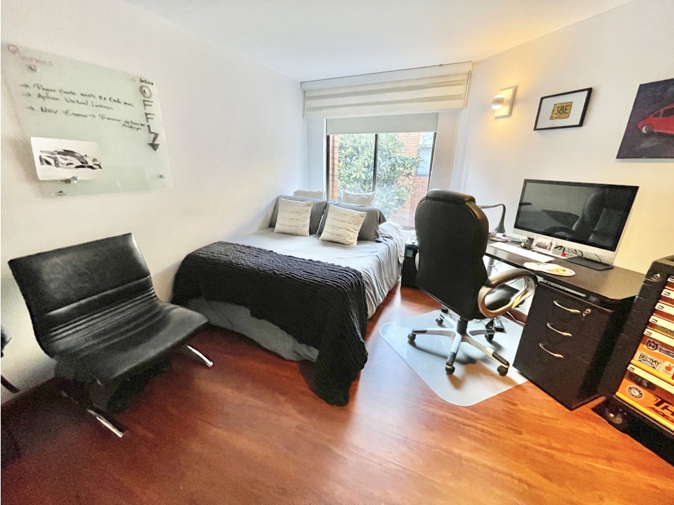 Apartamento en venta en Chicó Navarra, Bogotá · foto 9 de 21