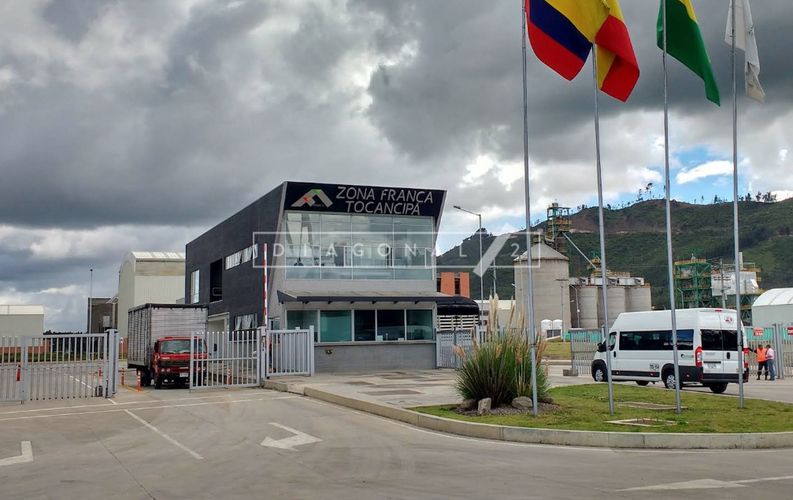 Lote en venta en Tibito, Tocancipá, 23231 m² · foto 2 de 3