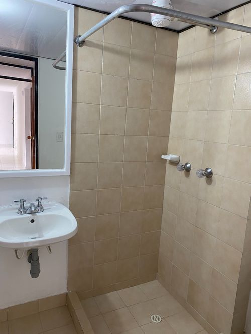 Apartamento de 3 alcobas en venta en Fontibon, Bogotá, 58 m² · foto 11 de 21