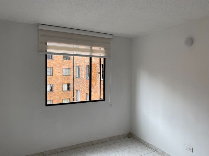Apartamento de 3 alcobas en venta en Fontibon, Bogotá, 58 m² · foto 7 de 21