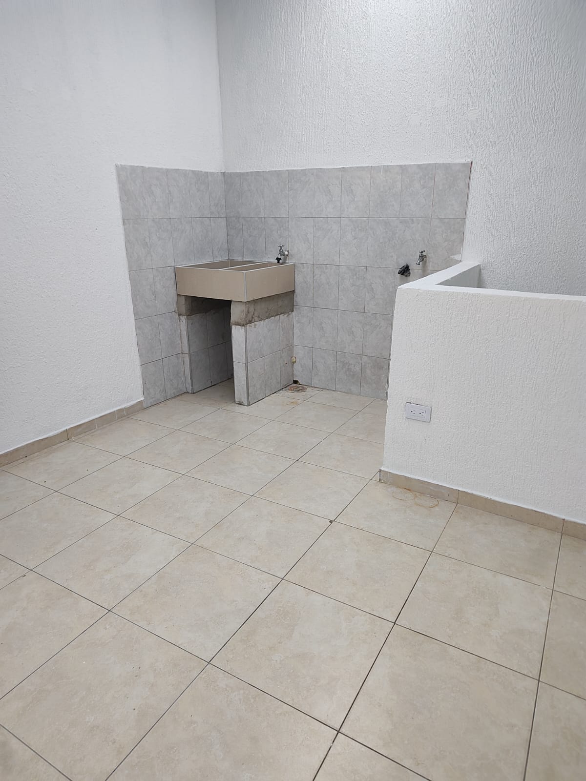 Casa en venta en Engativá, Bogotá · foto 8 de 12