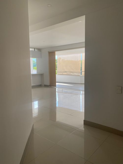 Apartamento de 4 alcobas en venta en Pance Alto, Cali, 188 m² · foto 7 de 11