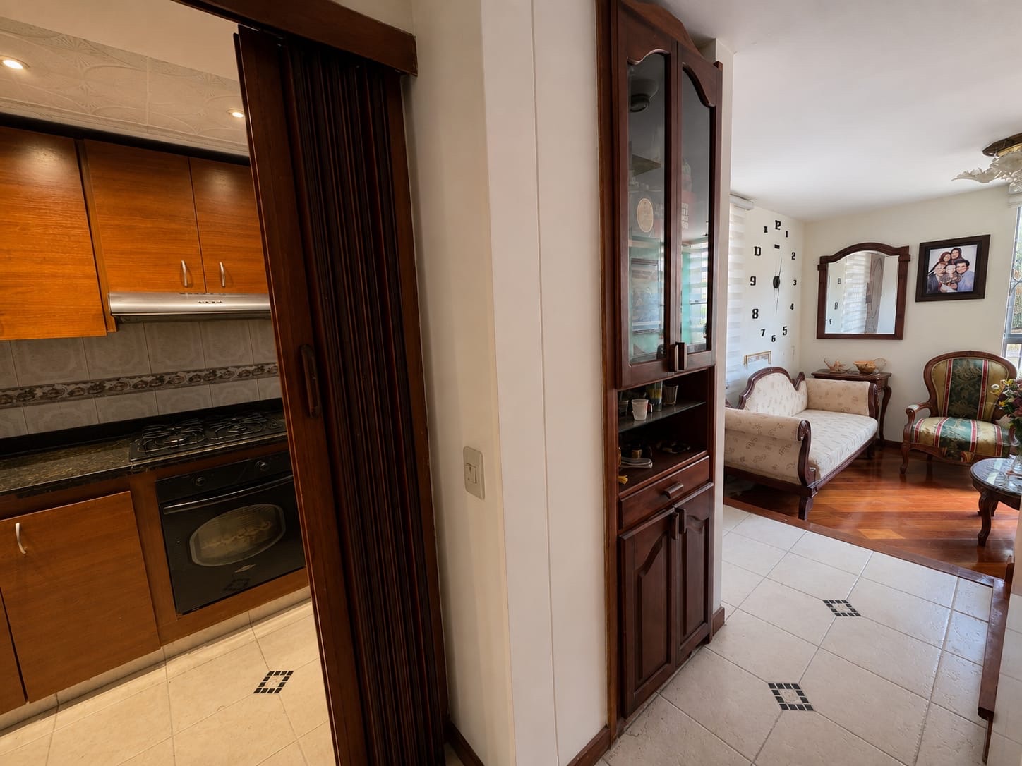Casa en venta en Colina Campestre, Bogotá · foto 10 de 24