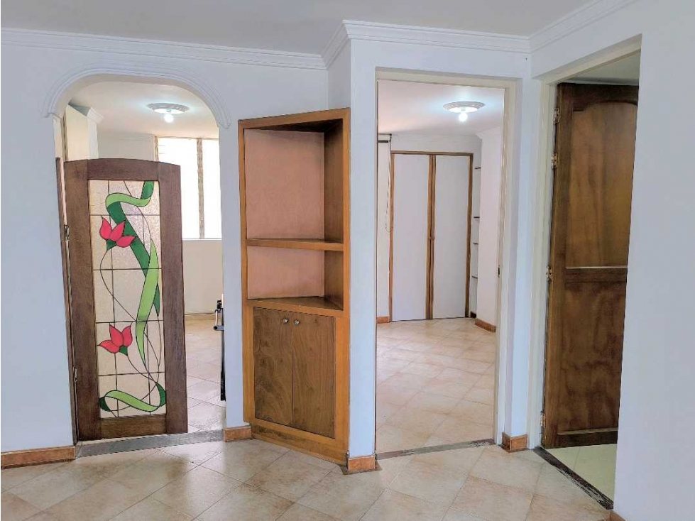 Apartamento en venta en Laureles Nogal, Medellín · foto 2 de 18