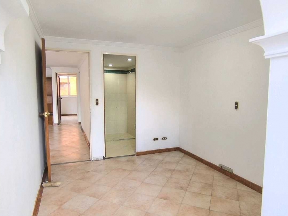 Apartamento en venta en Laureles Nogal, Medellín · foto 8 de 18