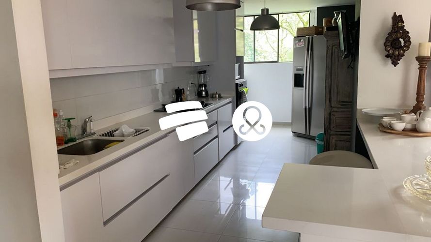 Apartamento de 3 alcobas en venta en El Poblado, Medellín, 154 m² · foto 6 de 14