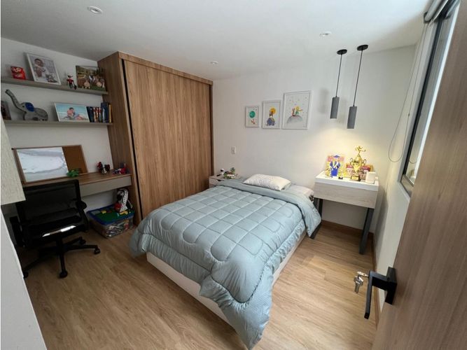 Casa de 3 alcobas en venta en Laureles Nogal, Medellín, 192 m² · foto 6 de 17