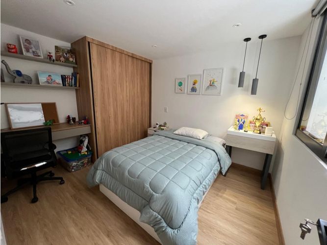 Casa de 3 alcobas en venta en Laureles Nogal, Medellín, 192 m² · foto 12 de 17