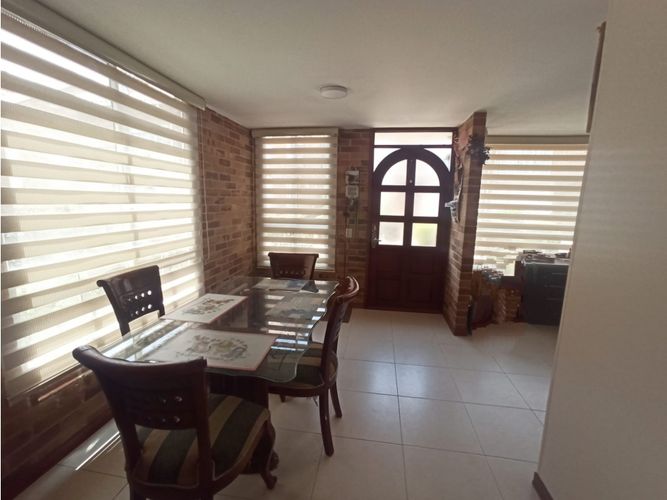 Casa de 4 alcobas en venta en Centro, Funza, 120 m² · foto 5 de 24