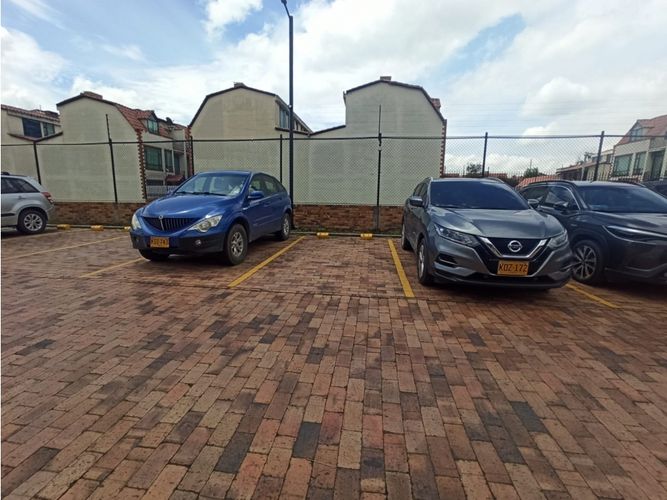 Casa de 4 alcobas en venta en Centro, Funza, 120 m² · foto 23 de 24