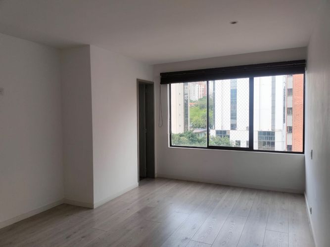 Apartamento de 3 alcobas en arriendo en El Poblado, Medellín, 109 m² · foto 10 de 13