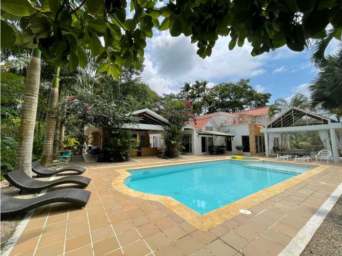 Finca en venta en Los Medios, Villavicencio, 455 m² · foto 4 de 24
