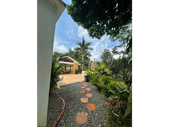 Finca en venta en Los Medios, Villavicencio, 455 m² · foto 11 de 24