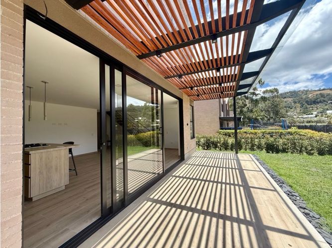 Casa de 3 alcobas en venta en Pantanillo, El Retiro, 183 m² · foto 4 de 24