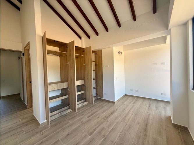 Casa de 3 alcobas en venta en Pantanillo, El Retiro, 183 m² · foto 24 de 24