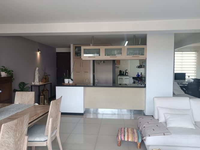Apartamento de 4 alcobas en venta en Pance, Cali, 120 m² · foto 2 de 24