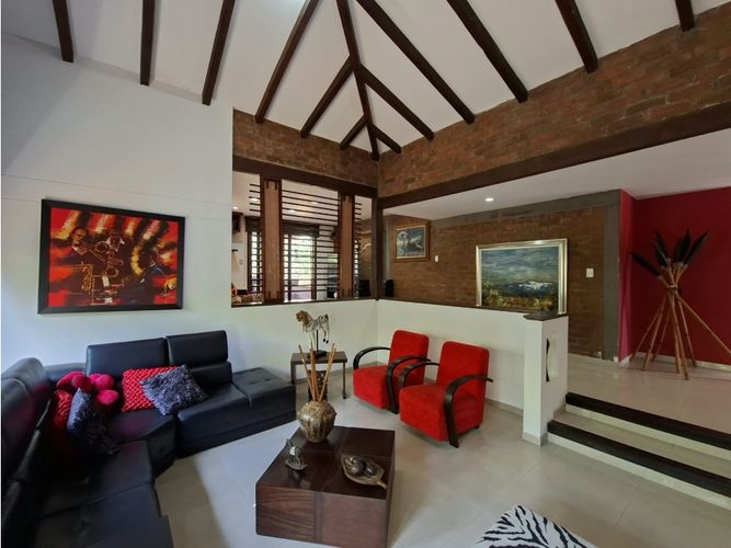 Casa de 5 alcobas en venta en Las Mercedes, Jamundí, 420 m² · foto 10 de 24