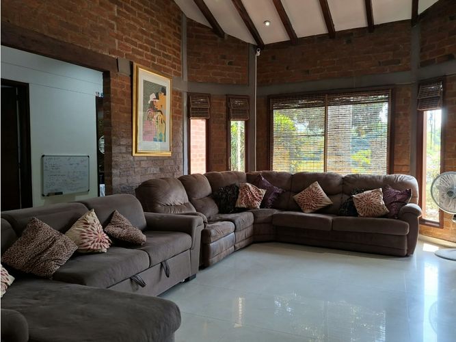 Casa de 5 alcobas en venta en Las Mercedes, Jamundí, 420 m² · foto 20 de 24