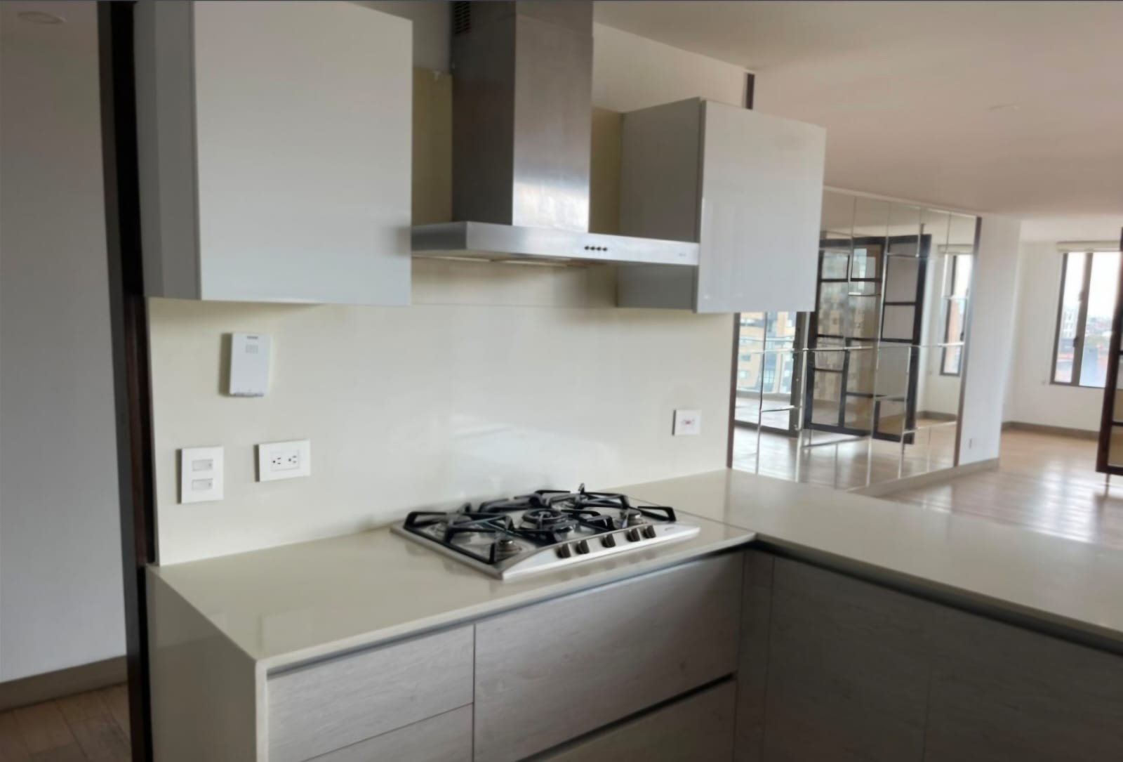 Apartamento en venta en Ciudad Salitre Occidental, Bogotá · foto 23 de 24