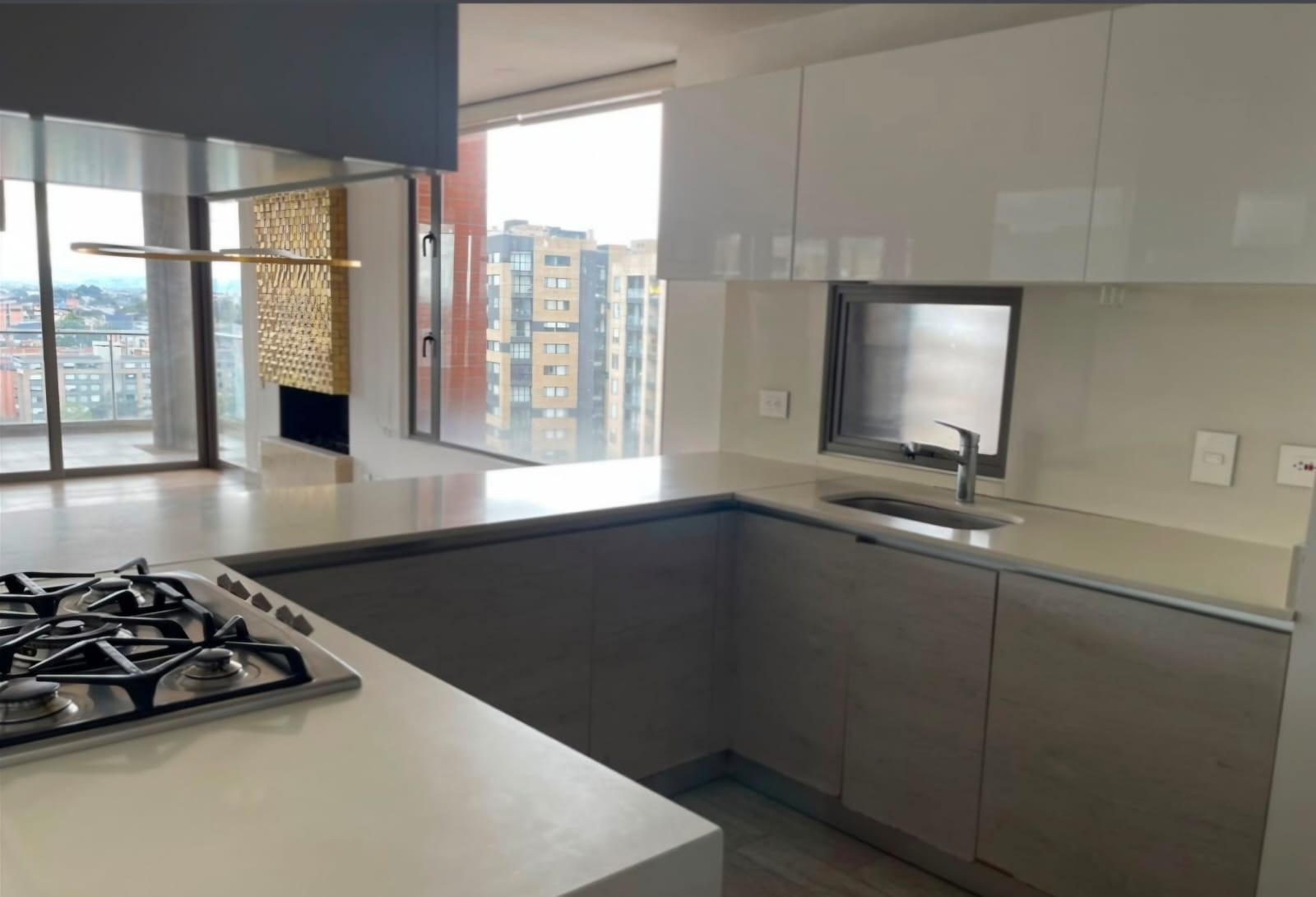 Apartamento en venta en Ciudad Salitre Occidental, Bogotá · foto 10 de 24