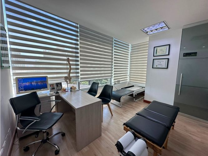 Oficina en venta en Milla De Oro, Medellín, 82 m² · foto 3 de 12