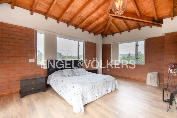Casa de 4 alcobas en venta en Mampuesto, Rionegro, 361 m² · foto 14 de 16