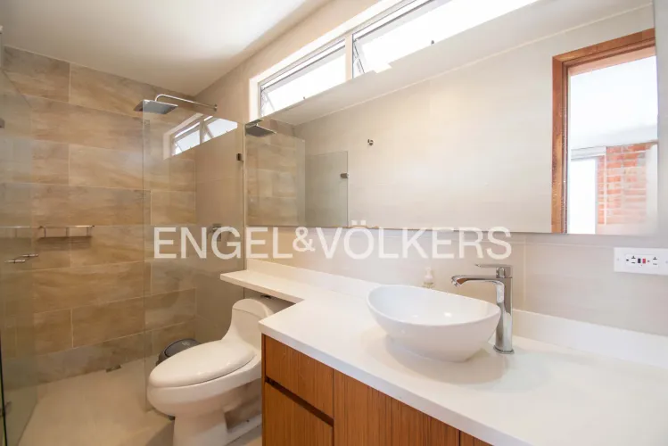 Casa de 4 alcobas en venta en Mampuesto, Rionegro, 361 m² · foto 8 de 16