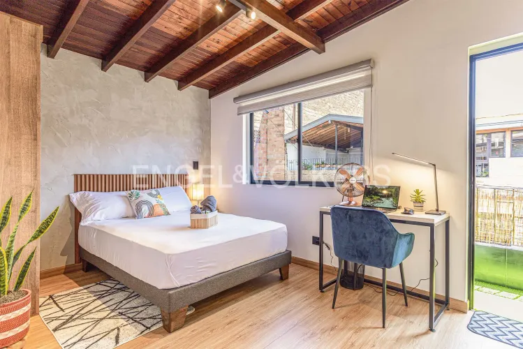 Edificio en venta en San Joaquín, Medellín, 295 m² · foto 6 de 11