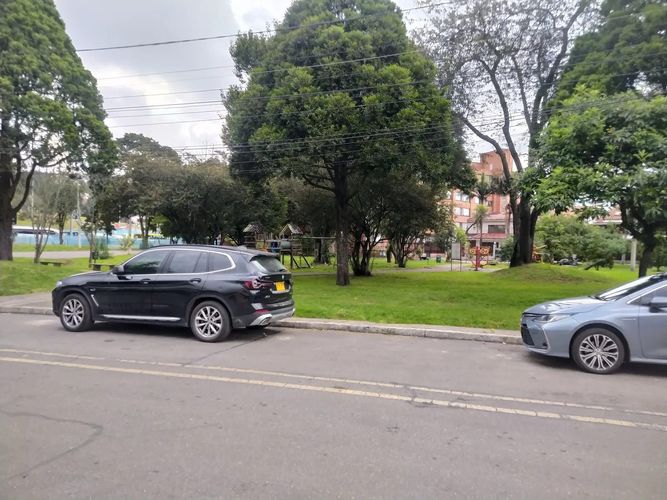 Apartamento de 3 alcobas en venta en Niza Norte, Bogotá, 165 m² · foto 22 de 24