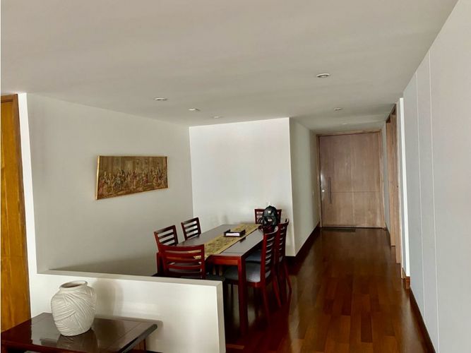 Apartamento de 3 alcobas en venta en Santa Paula, Bogotá, 171 m² · foto 3 de 20