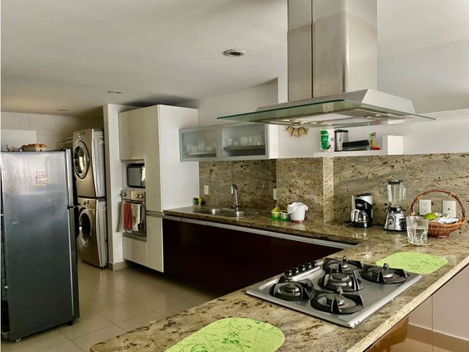 Apartamento de 3 alcobas en venta en Santa Paula, Bogotá, 171 m² · foto 7 de 20