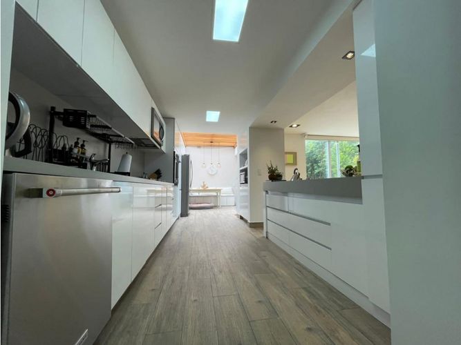 Casa de 3 alcobas en venta en Santa Ana Oriental, Bogotá, 323 m² · foto 7 de 17