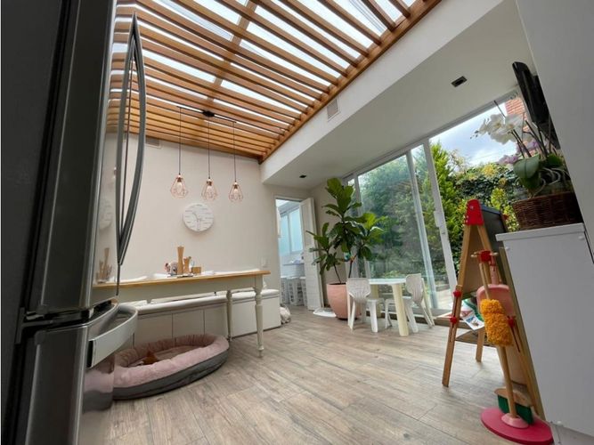 Casa de 3 alcobas en venta en Santa Ana Oriental, Bogotá, 323 m² · foto 14 de 17