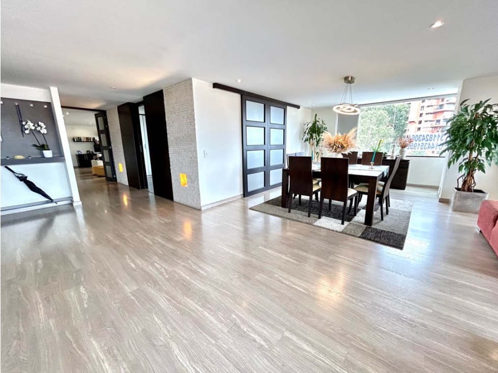 Apartamento en venta en Santa Barbara Alta, Bogotá · foto 4 de 24