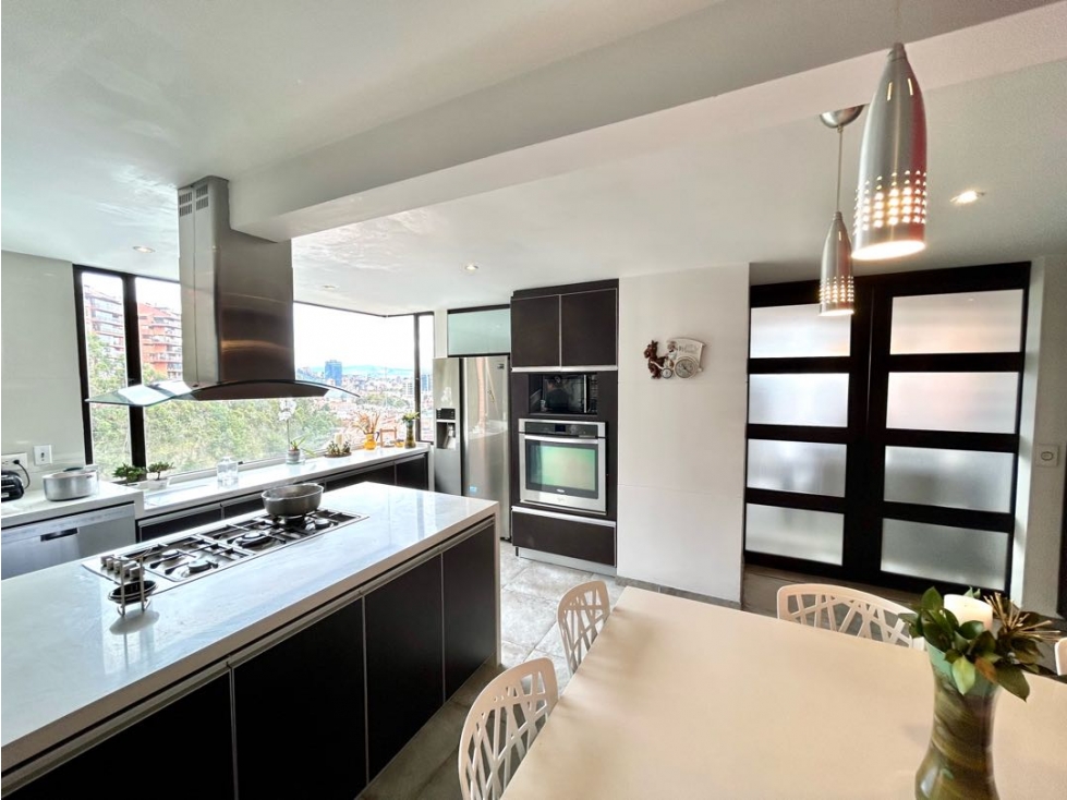 Apartamento en venta en Santa Barbara Alta, Bogotá · foto 10 de 24