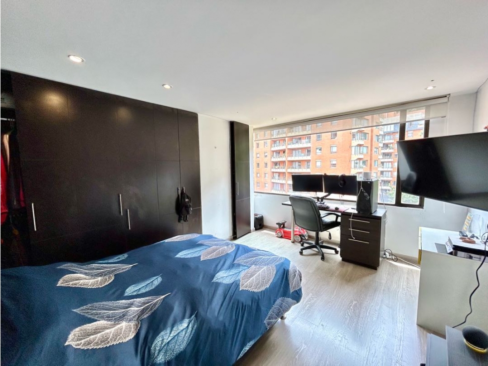 Apartamento en venta en Santa Barbara Alta, Bogotá · foto 23 de 24