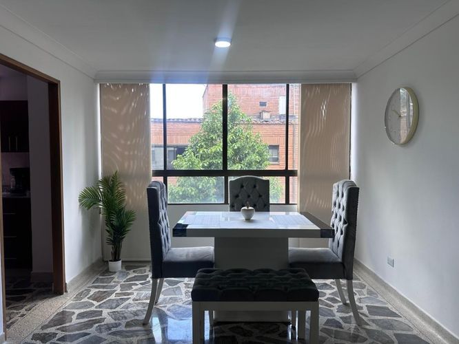 Apartamento de 3 alcobas en arriendo en El Poblado, Medellín, 142 m² · foto 9 de 19