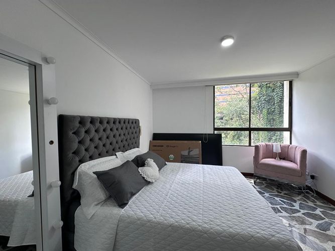 Apartamento de 3 alcobas en arriendo en El Poblado, Medellín, 142 m² · foto 14 de 19