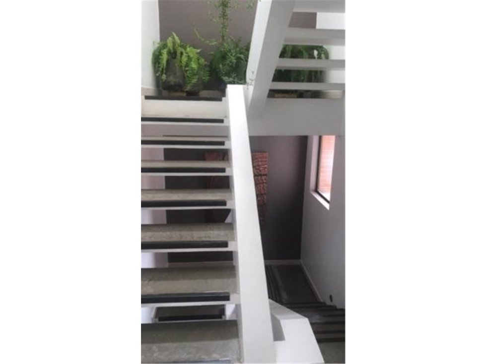 Casa en venta en Santa Ana Oriental, Bogotá · foto 13 de 17
