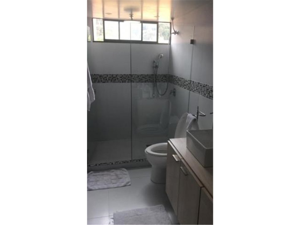 Casa en venta en Santa Ana Oriental, Bogotá · foto 17 de 17