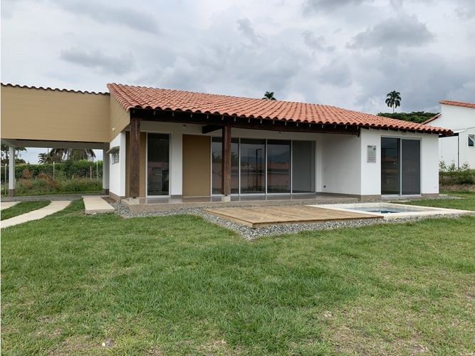 Casa de 3 alcobas en venta en Vía El Caimo, Armenia, 140 m² · foto 2 de 24