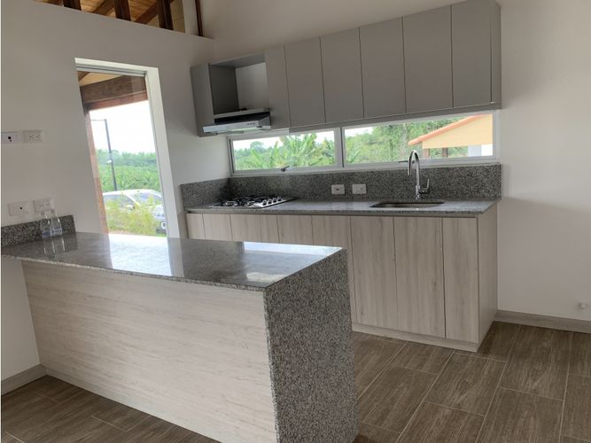 Casa de 3 alcobas en venta en Vía El Caimo, Armenia, 140 m² · foto 14 de 24