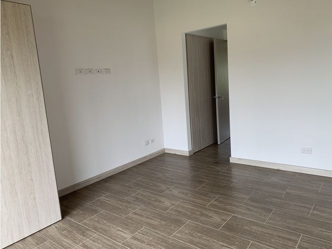 Casa de 3 alcobas en venta en Vía El Caimo, Armenia, 140 m² · foto 16 de 24