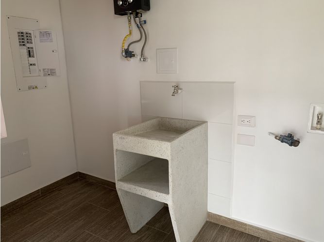 Casa de 3 alcobas en venta en Vía El Caimo, Armenia, 140 m² · foto 17 de 24